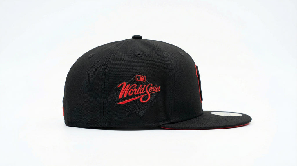Gorra New Era Plana Cerrada