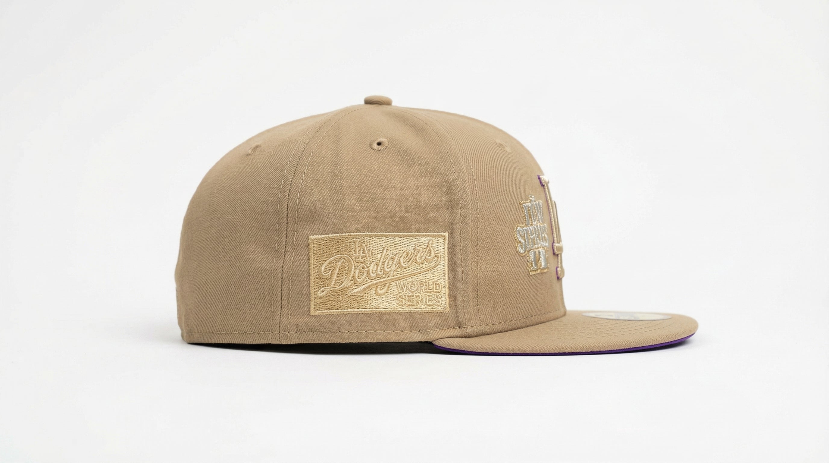 Gorra New Era Plana Cerrada